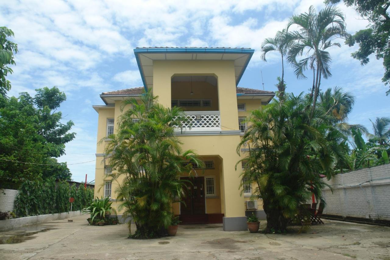 Golden Guest Inn Yangon Luaran gambar